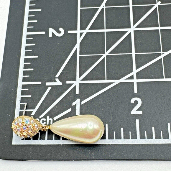 Vintage Faux Teardrop Pearl AB Rhinestone Dangle Earrings Gold Tone Retro 1.5" - Picture 8 of 8